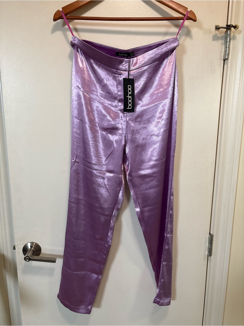 Boohoo Lilac Satin Wide Leg Pants. Like liquid silk. US 6